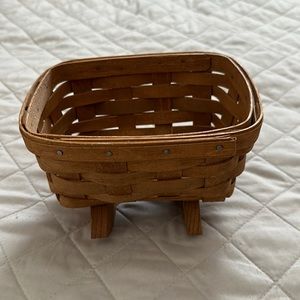 1986 Longaberger mini cradle basket